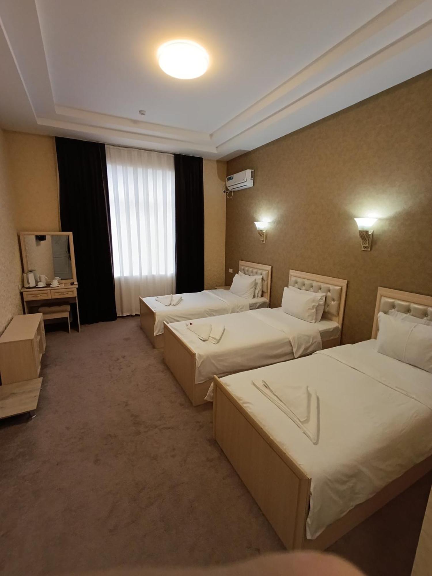 Grand Caravan Taszkent Zewnętrze zdjęcie